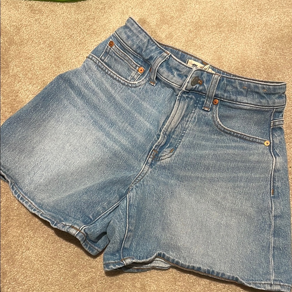 Madewell Curvy Perfect Mid-Length Jean Short